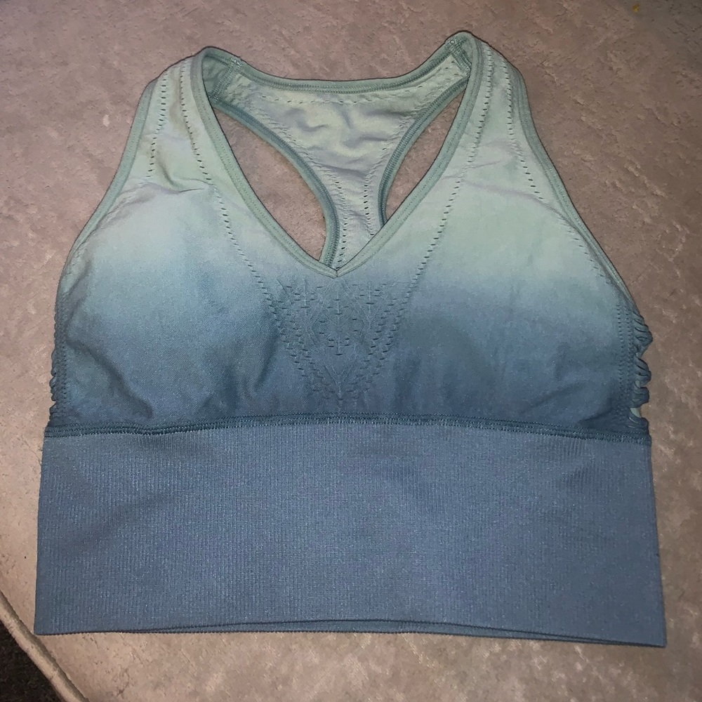 Victoria secret ombré sports bra. Love this color way!